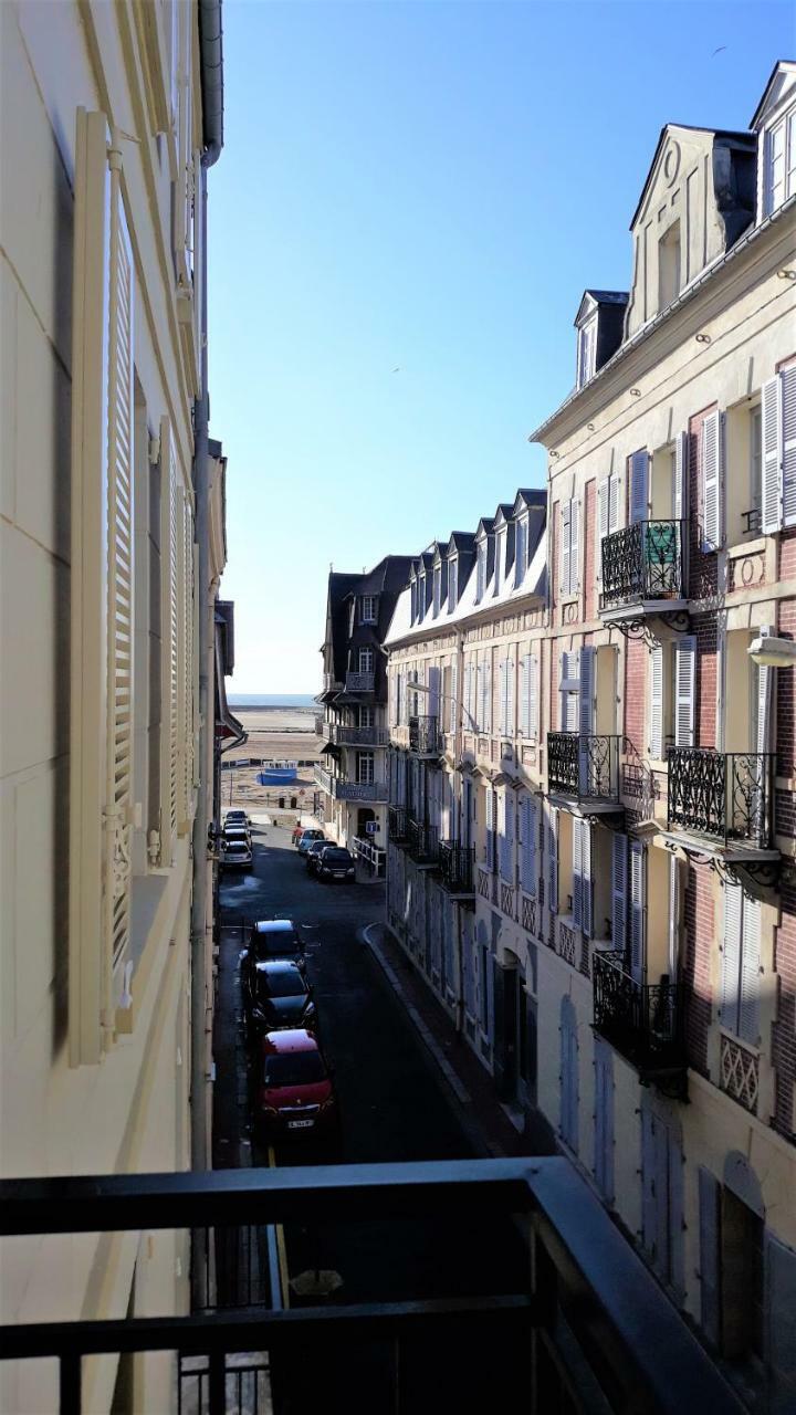 Hotel Le Reynita Trouville-sur-Mer Eksteriør billede